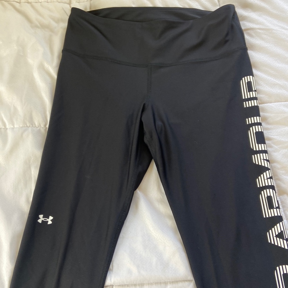 Under Armor full length leggings. never worn!